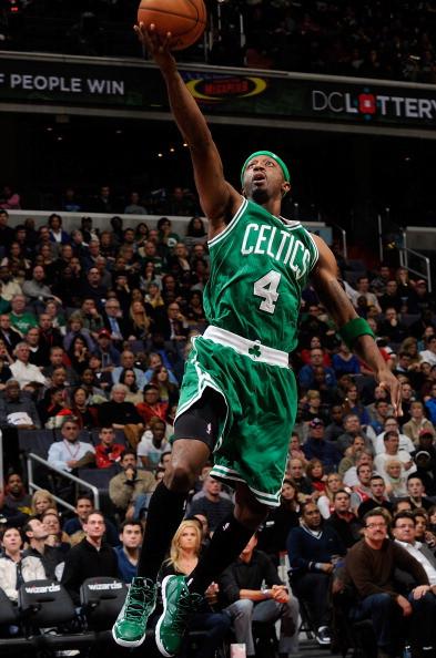 一队的年轻 一队的年轻