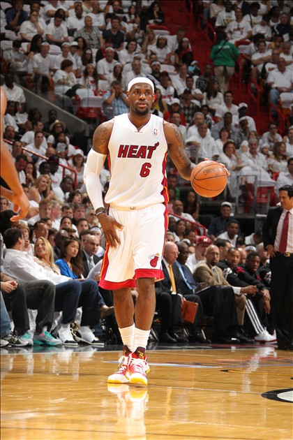 却足够炸裂 却足够炸裂